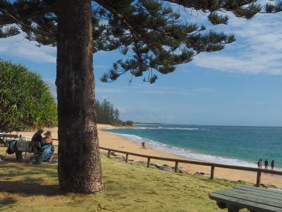 Moffat Beach Picnic Park